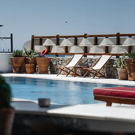 Pelican Bay Hotell 4*