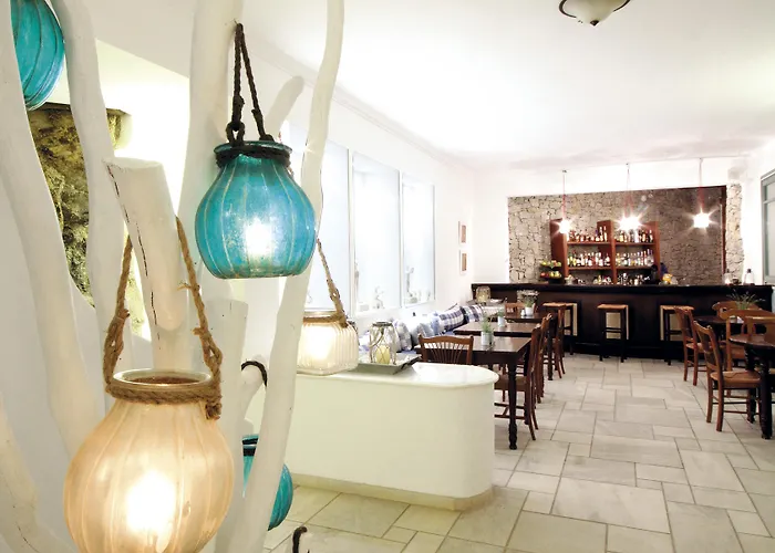 Pelican Bay فندق