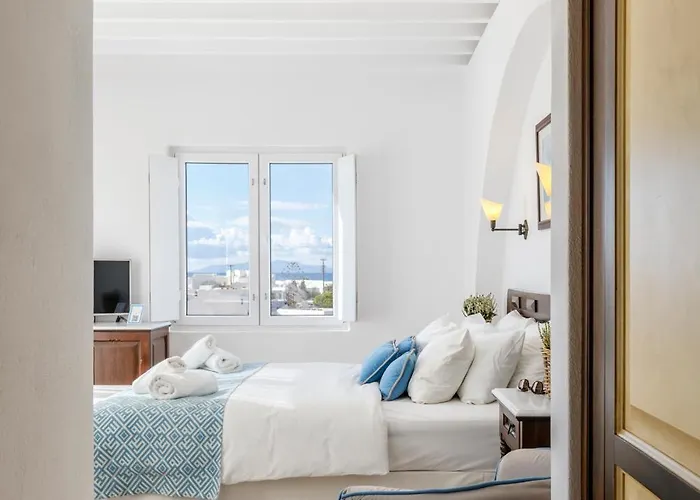 Pelican Bay بلاتيس يالوس