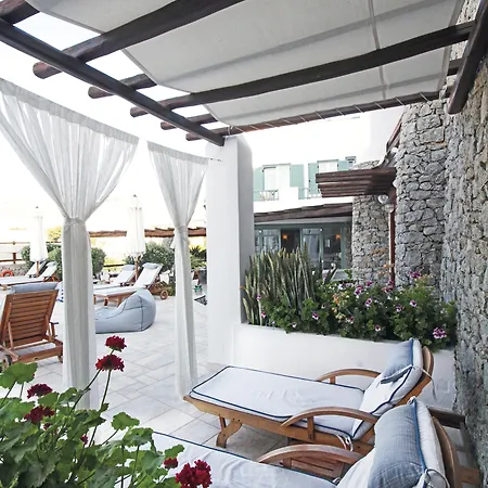 Pelican Bay 4*