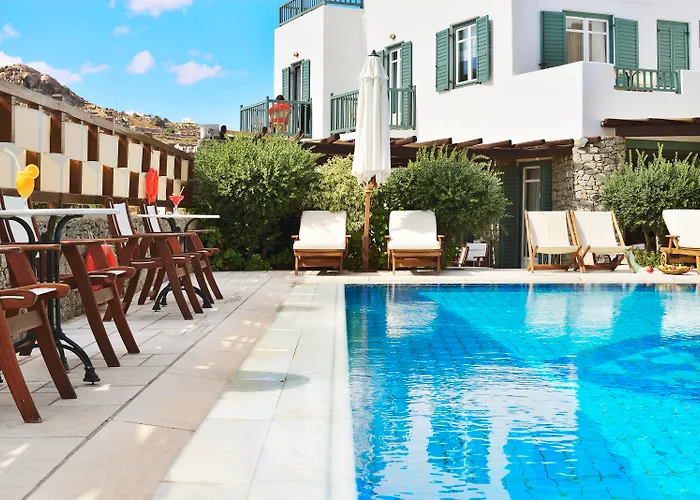 Pelican Bay Hotel 4*